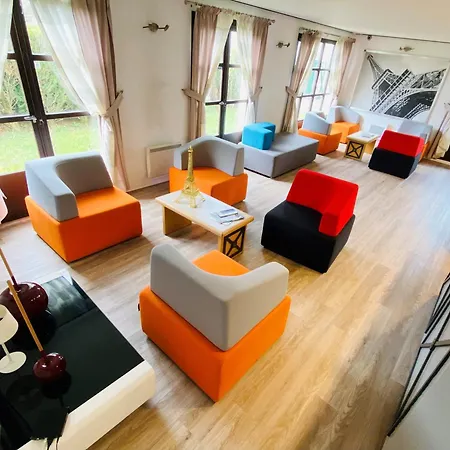 فندق Pavillon Des Gatines 3*