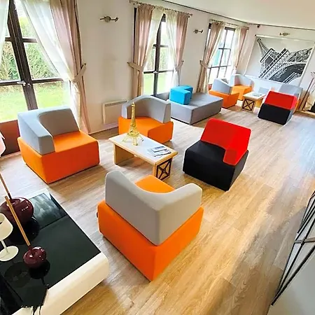 Pavillon Des Gatines Hotel